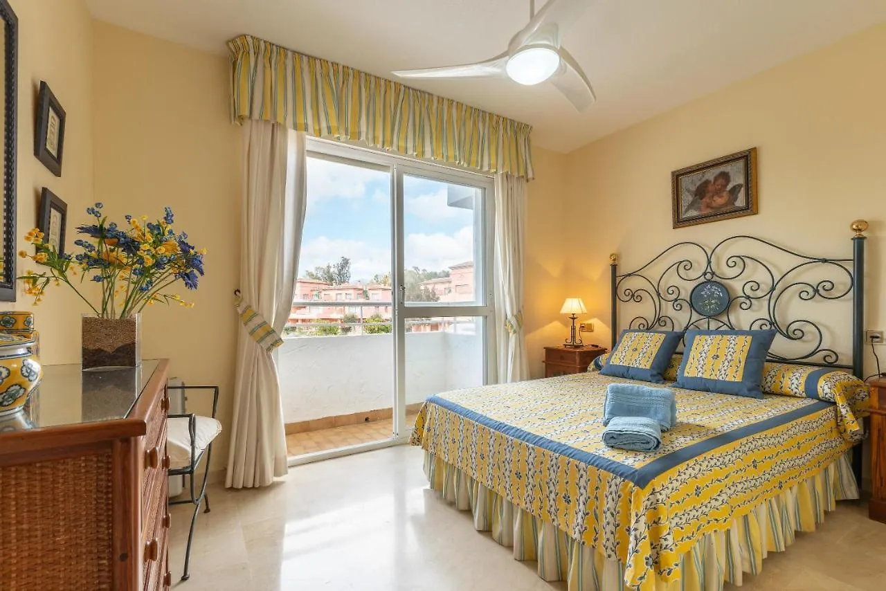 Apartamento Las Chapas Marbella
