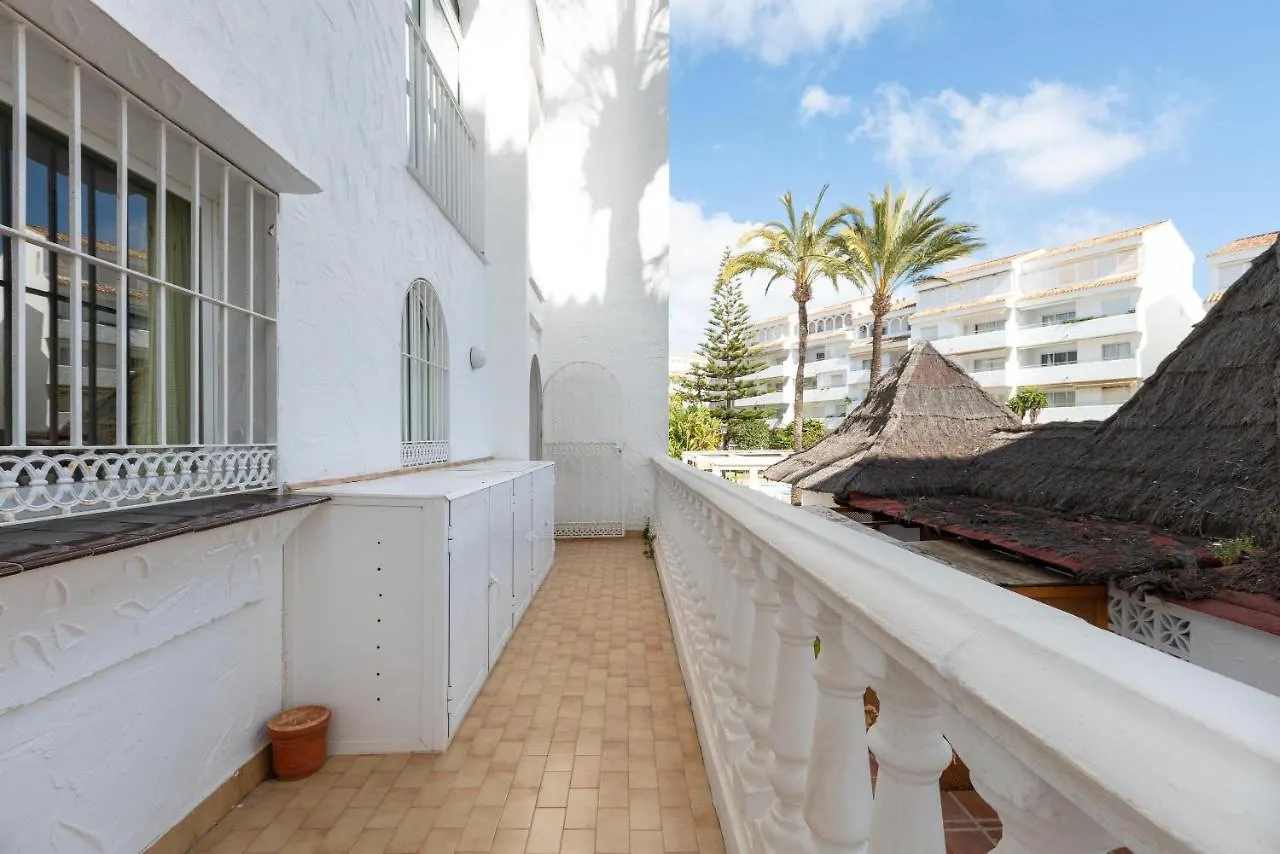 Apartamento Las Chapas Marbella