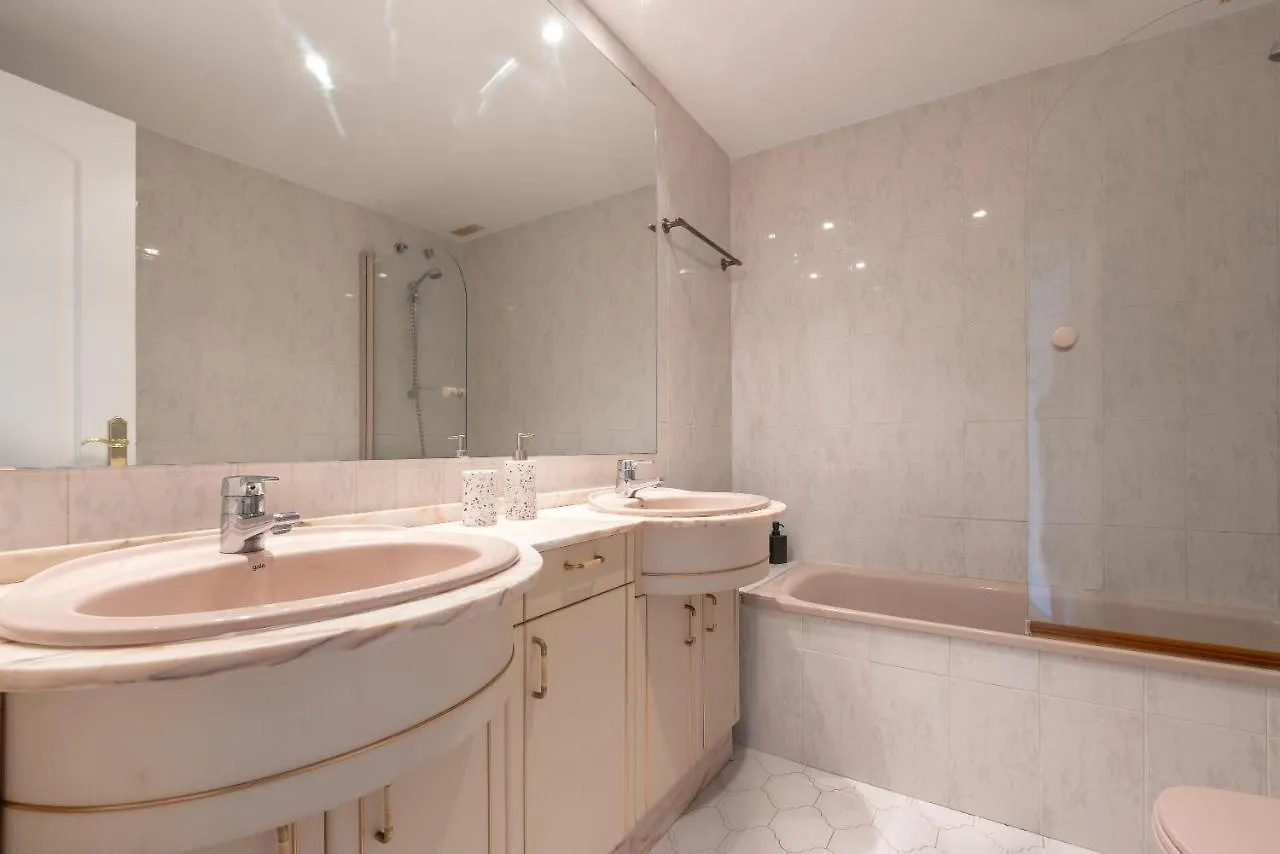 Apartamento Las Chapas Marbella